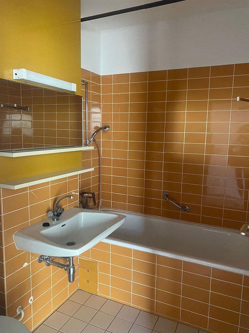 Pronájem bytu 1+1 30 m², Saarlouis, Země Sársko Pronájem bytu 1+1 30 m², Saarlouis, Země Sársko