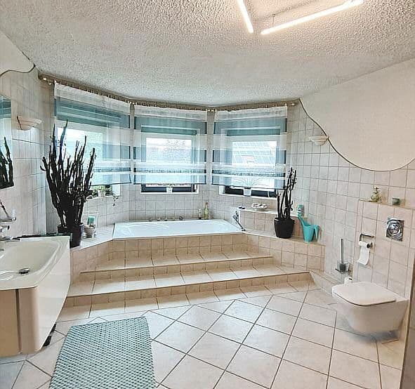 Prodej domu 165 m², pozemek 837 m², Gerhardshofen, Bavorsko Prodej domu 165 m², pozemek 837 m², Gerhardshofen, Bavorsko