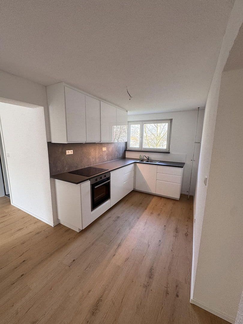 Prodej bytu 3+kk 80 m², Albrechtstrasse 5, Lahr/Schwarzwald, Bádensko-Württembersko Prodej bytu 3+kk 80 m², Albrechtstrasse 5, Lahr/Schwarzwald, Bádensko-Württembersko