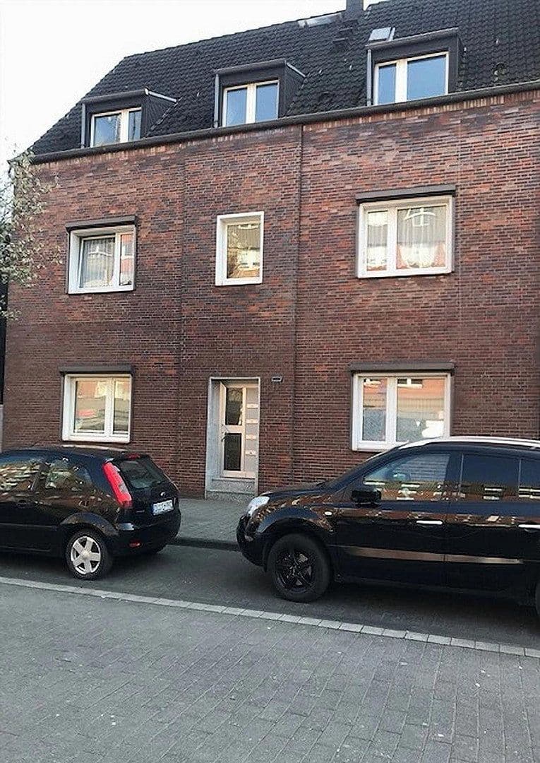 Pronájem bytu 3+1 83 m², Von-der-Mark-Str., Duisburg, Severní Porýní-Vestfálsko Pronájem bytu 3+1 83 m², Von-der-Mark-Str., Duisburg, Severní Porýní-Vestfálsko