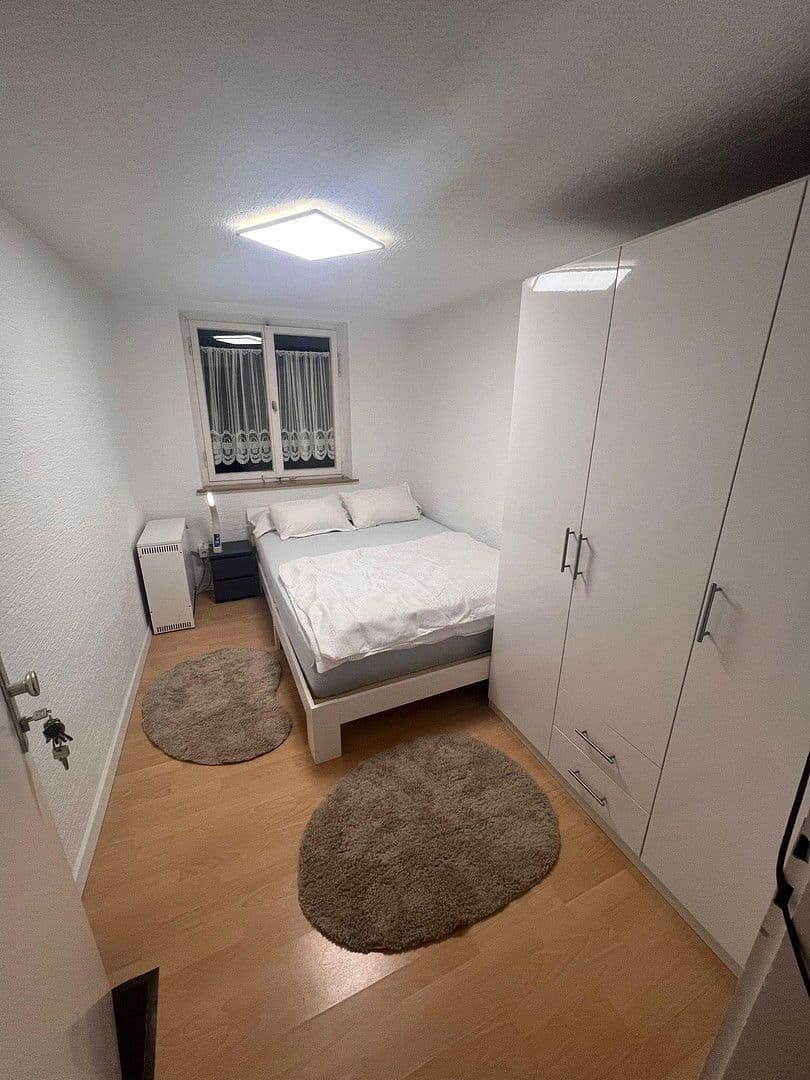 Pronájem bytu 1+1 10 m², Stuttgart, Bádensko-Württembersko Pronájem bytu 1+1 10 m², Stuttgart, Bádensko-Württembersko