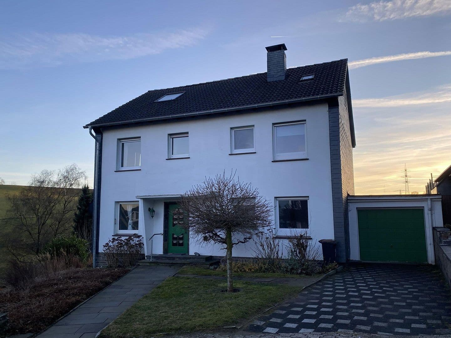 Pronájem bytu 5+1 95 m², Beethovenstraße 14, Hückeswagen, Severní Porýní-Vestfálsko Pronájem bytu 5+1 95 m², Beethovenstraße 14, Hückeswagen, Severní Porýní-Vestfálsko