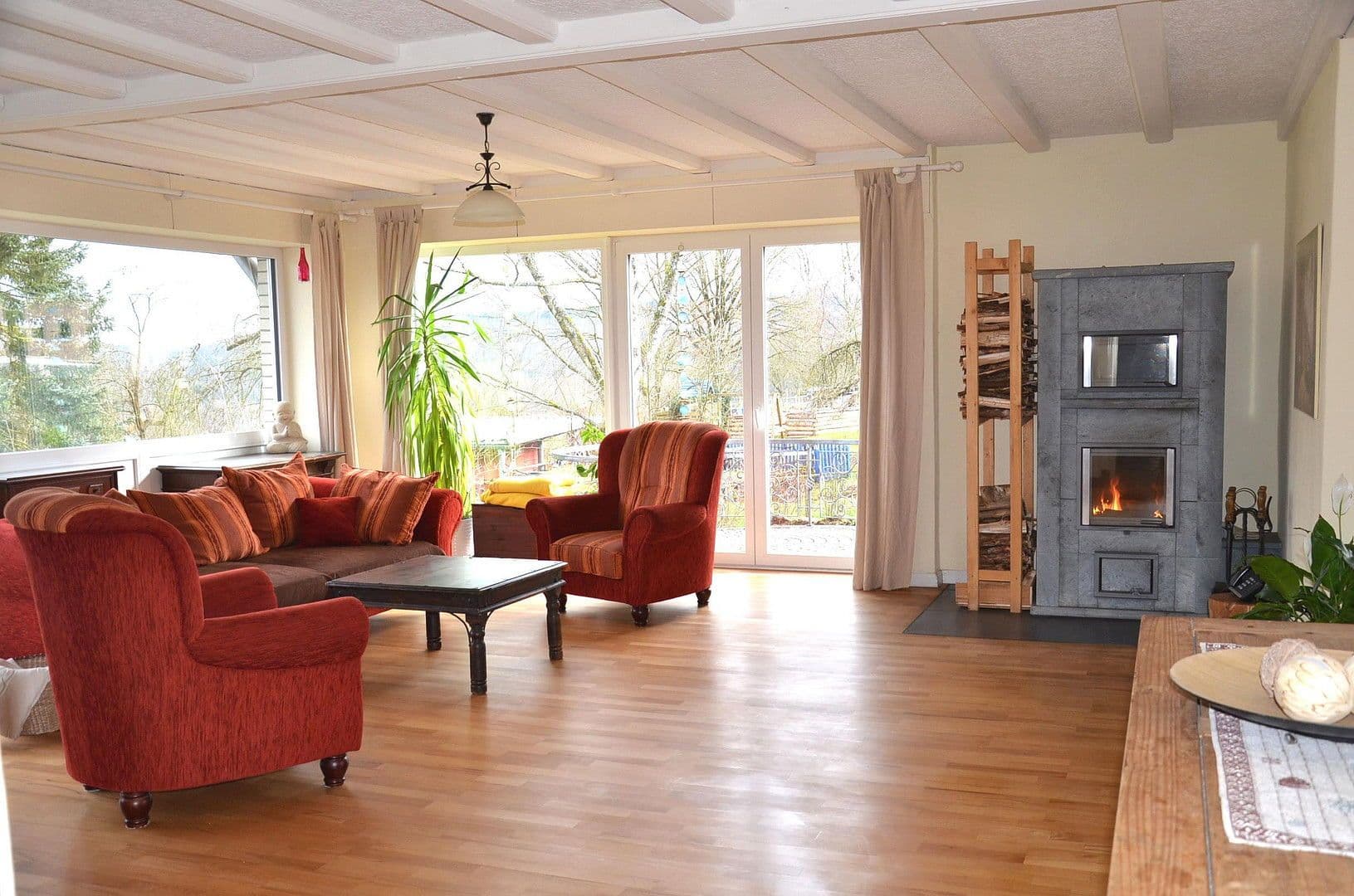 Prodej domu 350 m², pozemek 9.800 m², Dorfstraße 17, Breitscheid, Porýní-Falc Prodej domu 350 m², pozemek 9.800 m², Dorfstraße 17, Breitscheid, Porýní-Falc