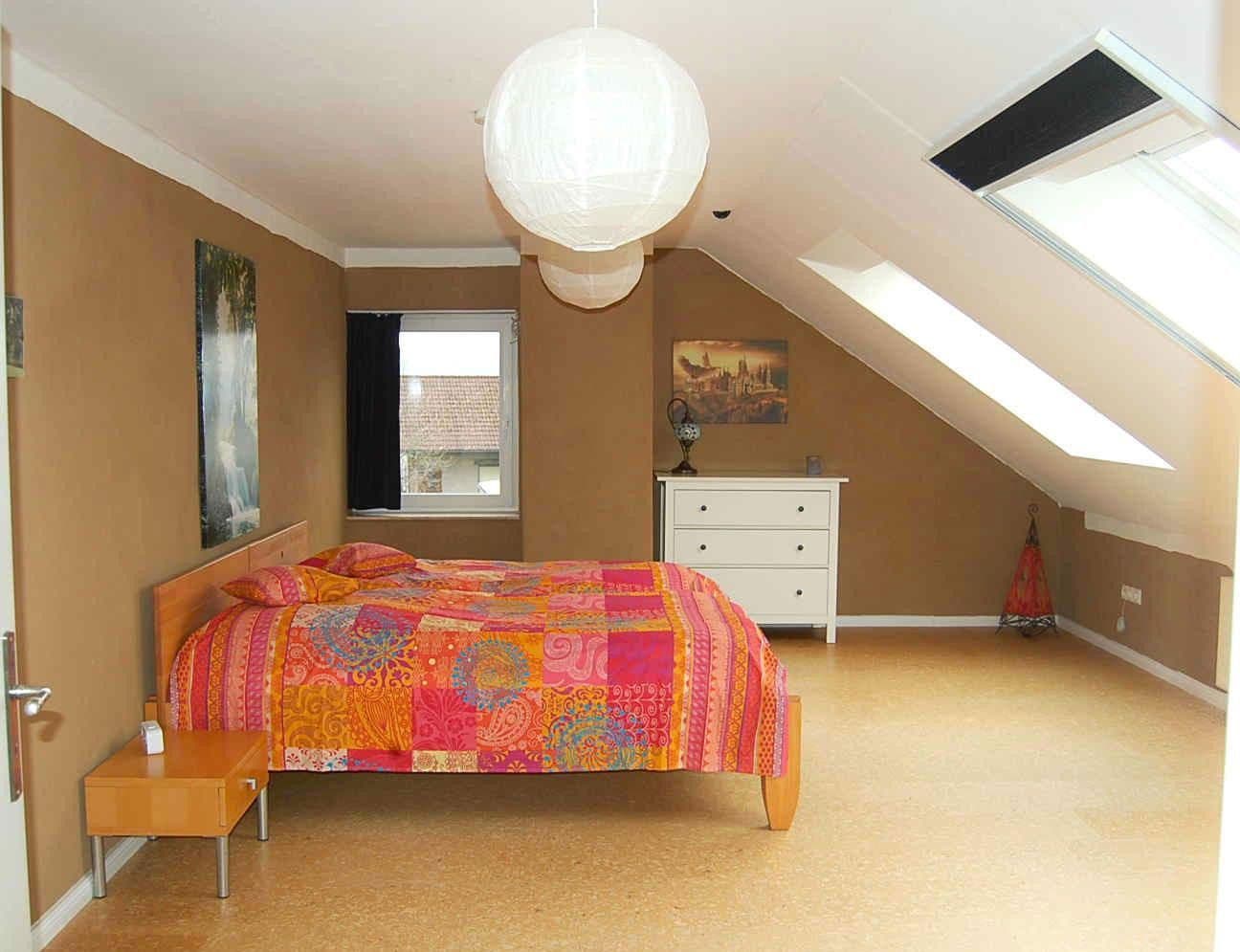 Prodej domu 350 m², pozemek 9.800 m², Dorfstraße 17, Breitscheid, Porýní-Falc Prodej domu 350 m², pozemek 9.800 m², Dorfstraße 17, Breitscheid, Porýní-Falc