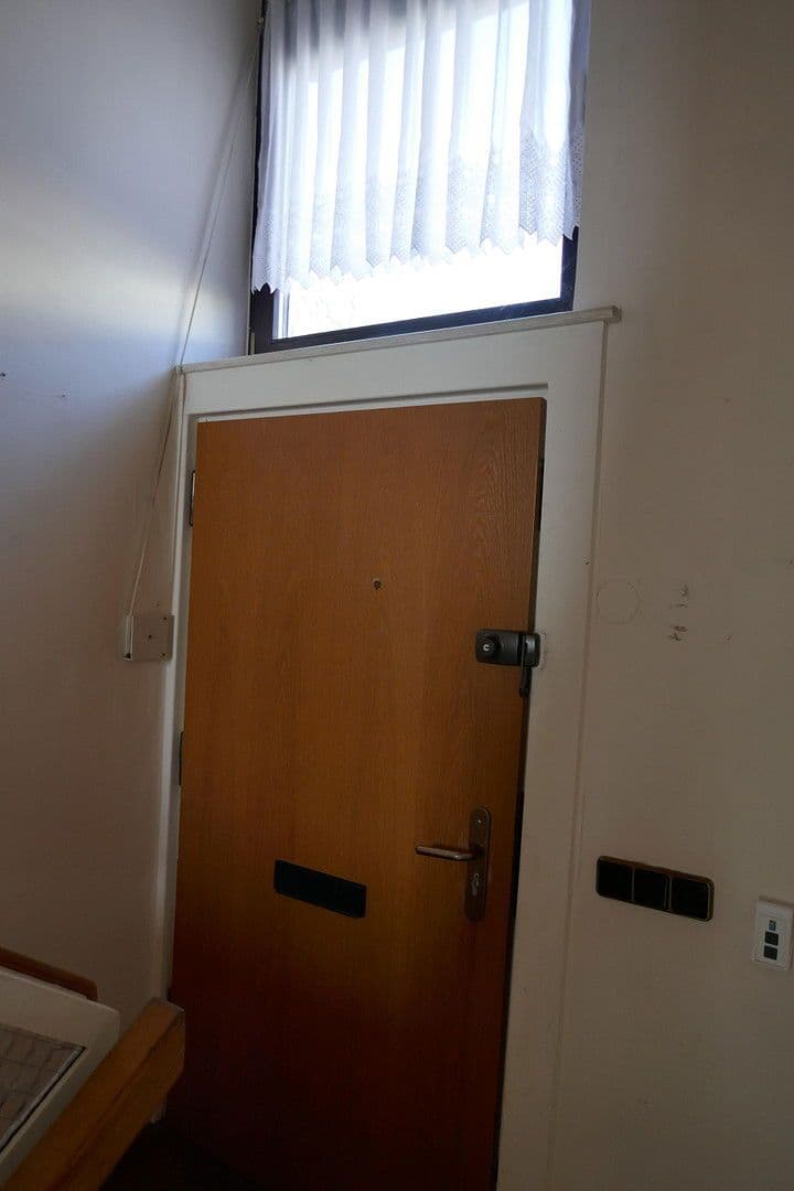 Prodej domu 140 m², pozemek 259 m², Rostocker Straße 20, Saarbrücken, Země Sársko Prodej domu 140 m², pozemek 259 m², Rostocker Straße 20, Saarbrücken, Země Sársko