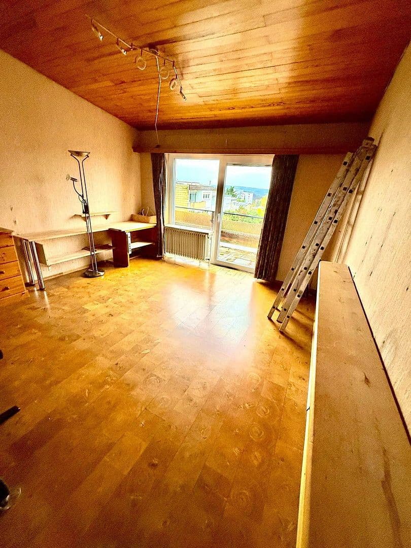 Prodej domu 140 m², pozemek 259 m², Rostocker Straße 20, Saarbrücken, Země Sársko Prodej domu 140 m², pozemek 259 m², Rostocker Straße 20, Saarbrücken, Země Sársko