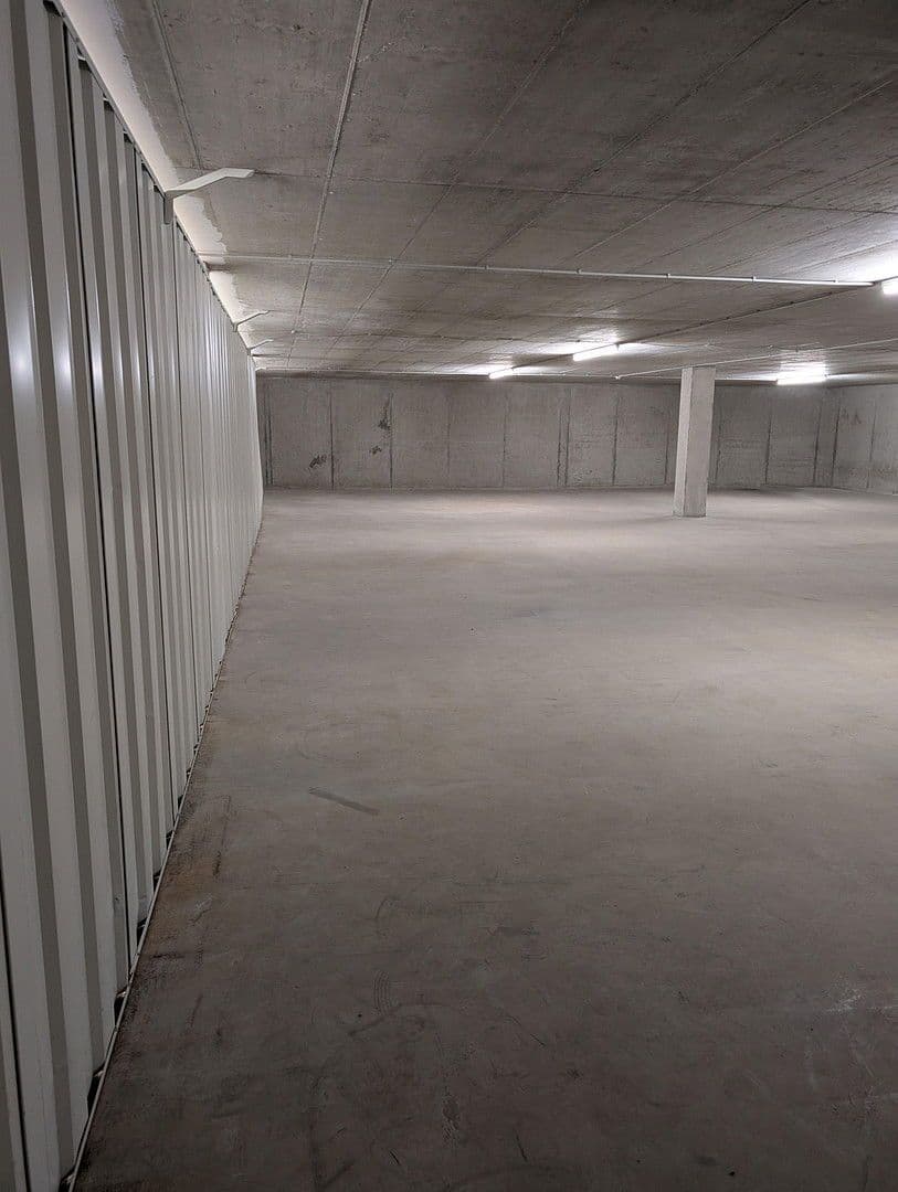 Pronájem nebytového prostoru 284 m², Dachauer Straße 382, München, Bavorsko Pronájem nebytového prostoru 284 m², Dachauer Straße 382, München, Bavorsko