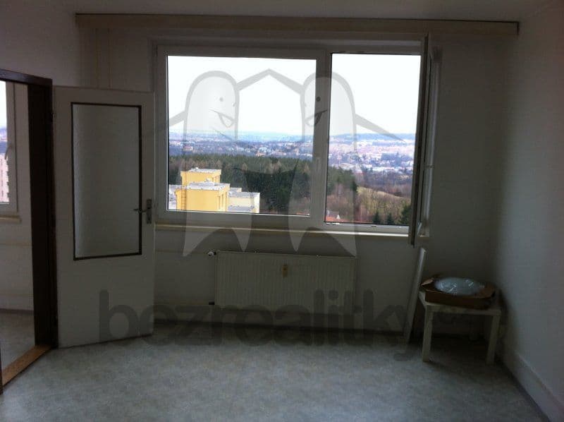Pronájem bytu 1+1 30 m², Krynická, Praha, Praha Pronájem bytu 1+1 30 m², Krynická, Praha, Praha