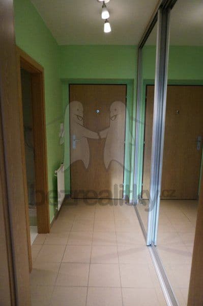 Pronájem bytu 1+kk 31 m², Vrábská, Brandýs nad Labem-Stará Boleslav, Středočeský kraj Pronájem bytu 1+kk 31 m², Vrábská, Brandýs nad Labem-Stará Boleslav, Středočeský kraj