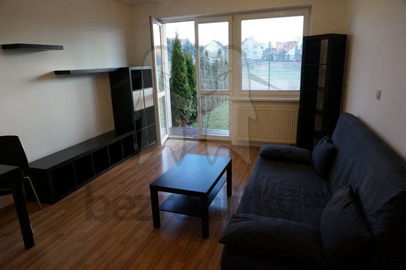 Pronájem bytu 1+kk 31 m², Vrábská, Brandýs nad Labem-Stará Boleslav, Středočeský kraj Pronájem bytu 1+kk 31 m², Vrábská, Brandýs nad Labem-Stará Boleslav, Středočeský kraj