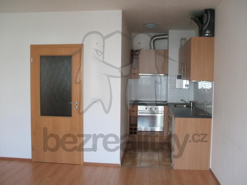 Pronájem bytu 1+kk 37 m², Poupětova, Praha, Praha Pronájem bytu 1+kk 37 m², Poupětova, Praha, Praha
