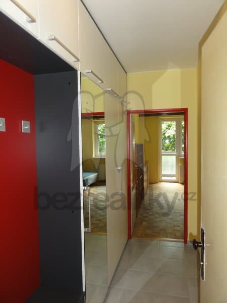 Pronájem bytu 1+kk 24 m², Štefánikova, Zlín, Zlínský kraj Pronájem bytu 1+kk 24 m², Štefánikova, Zlín, Zlínský kraj