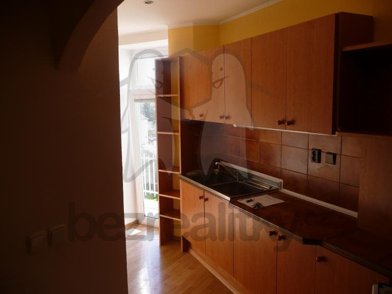 Pronájem bytu 1+1 34 m², Kladno, Středočeský kraj Pronájem bytu 1+1 34 m², Kladno, Středočeský kraj