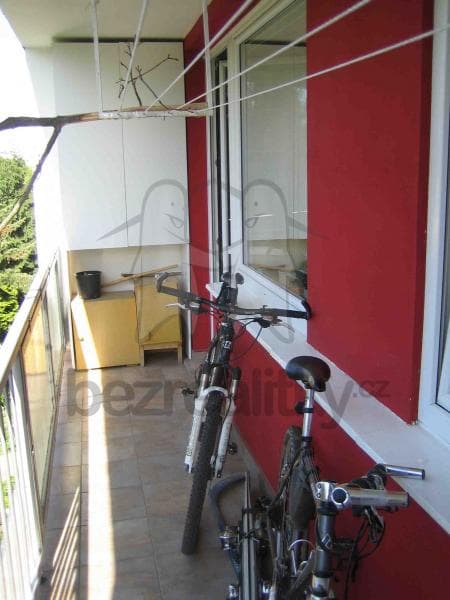 Pronájem bytu 1+kk 34 m², Hurbanova, Praha, Praha Pronájem bytu 1+kk 34 m², Hurbanova, Praha, Praha