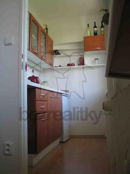 Pronájem bytu 1+kk 34 m², Hurbanova, Praha, Praha Pronájem bytu 1+kk 34 m², Hurbanova, Praha, Praha