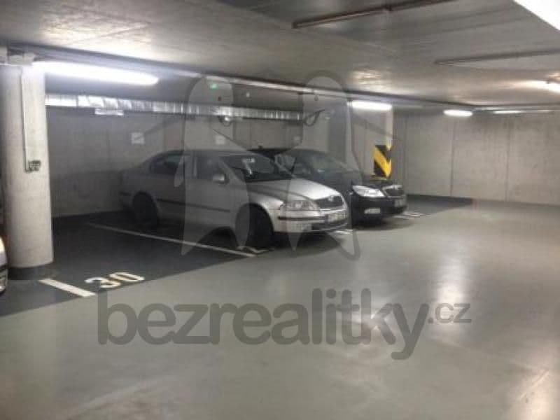 Pronájem garáže 25 m², Želetavská, Praha, Praha Pronájem garáže 25 m², Želetavská, Praha, Praha