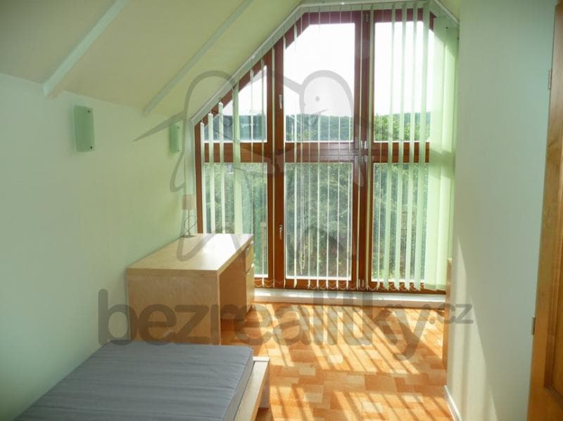 Pronájem domu 175 m², pozemek 350 m², Pod vinicí, Praha, Praha Pronájem domu 175 m², pozemek 350 m², Pod vinicí, Praha, Praha