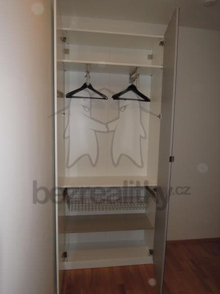 Pronájem bytu 2+kk 63 m², Teplická, Praha, Praha Pronájem bytu 2+kk 63 m², Teplická, Praha, Praha