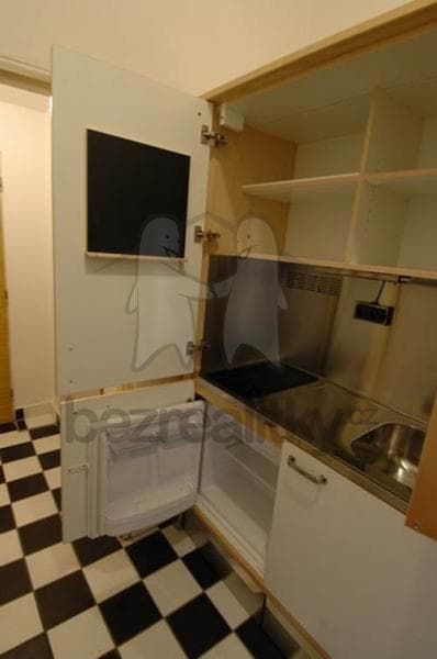 Pronájem bytu 1+kk 32 m², Rokycanova, Praha, Praha Pronájem bytu 1+kk 32 m², Rokycanova, Praha, Praha