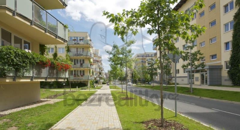 Pronájem bytu 1+kk 44 m², Athénská, Praha, Praha Pronájem bytu 1+kk 44 m², Athénská, Praha, Praha