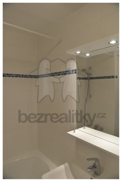 Pronájem bytu 1+kk 33 m², Písečná, Praha, Praha Pronájem bytu 1+kk 33 m², Písečná, Praha, Praha