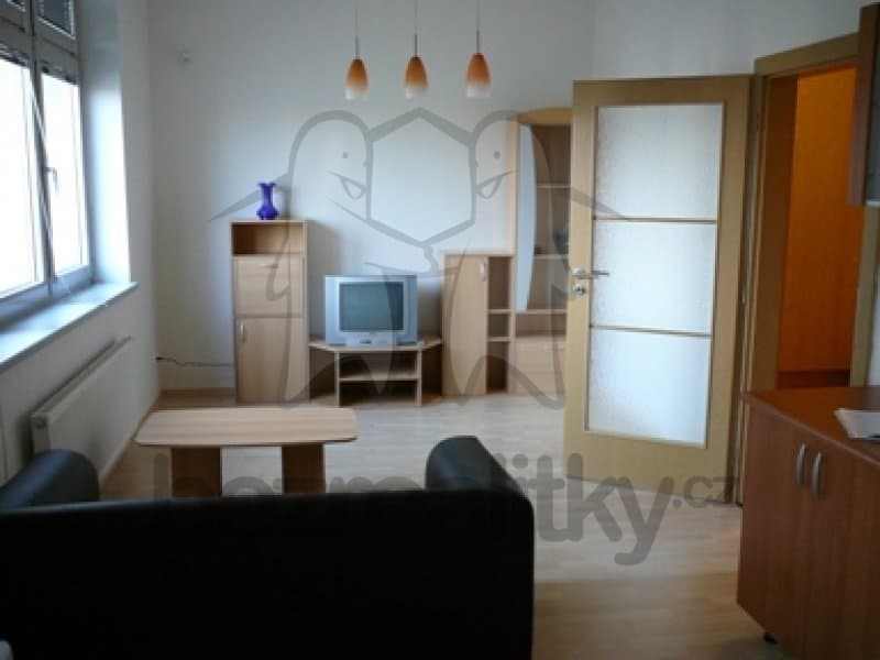 Pronájem bytu Garsoniéra 34 m², Českomoravská, Praha, Praha Pronájem bytu Garsoniéra 34 m², Českomoravská, Praha, Praha