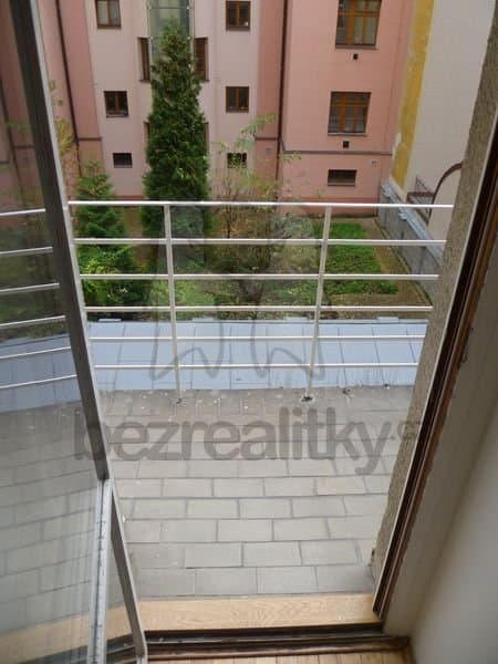 Pronájem bytu 1+1 34 m², Roháčova, Praha, Praha Pronájem bytu 1+1 34 m², Roháčova, Praha, Praha