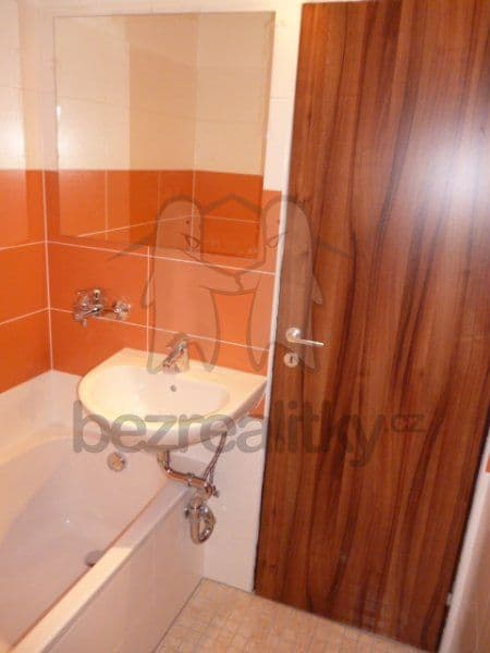 Pronájem bytu 1+1 39 m², Manětínská, Plzeň, Plzeňský kraj Pronájem bytu 1+1 39 m², Manětínská, Plzeň, Plzeňský kraj