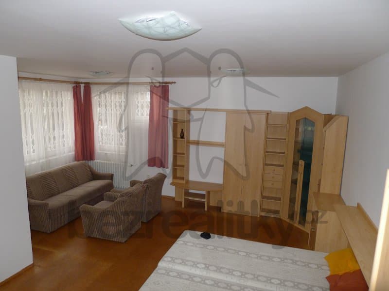 Pronájem bytu 1+1 38 m², Mošnova, Praha, Praha Pronájem bytu 1+1 38 m², Mošnova, Praha, Praha