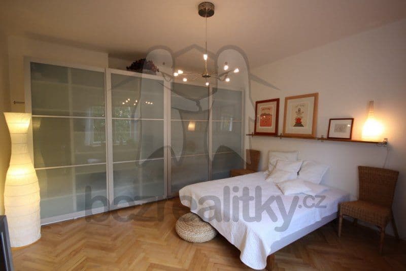 Pronájem bytu 1+1 40 m², Kladenská, Praha, Praha Pronájem bytu 1+1 40 m², Kladenská, Praha, Praha
