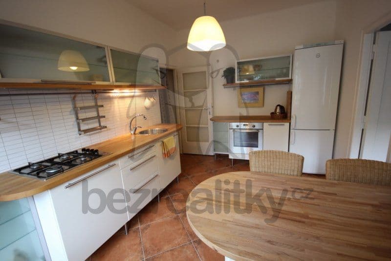 Pronájem bytu 1+1 40 m², Kladenská, Praha, Praha Pronájem bytu 1+1 40 m², Kladenská, Praha, Praha