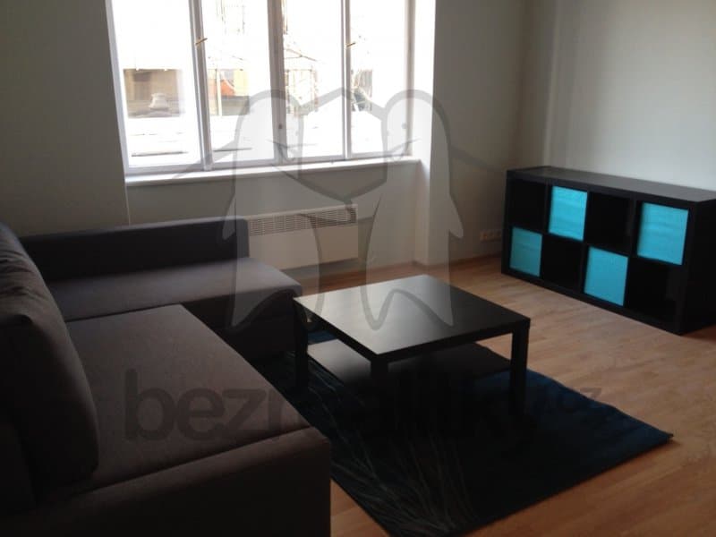 Pronájem bytu 2+kk 39 m², Kouřimská, Praha, Praha Pronájem bytu 2+kk 39 m², Kouřimská, Praha, Praha