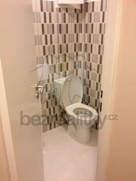 Pronájem bytu 2+kk 39 m², Kouřimská, Praha, Praha Pronájem bytu 2+kk 39 m², Kouřimská, Praha, Praha