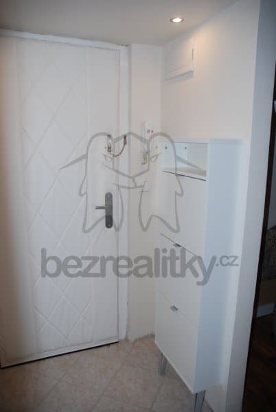 Pronájem bytu 1+1 29 m², Na Dionysce, Praha, Praha Pronájem bytu 1+1 29 m², Na Dionysce, Praha, Praha