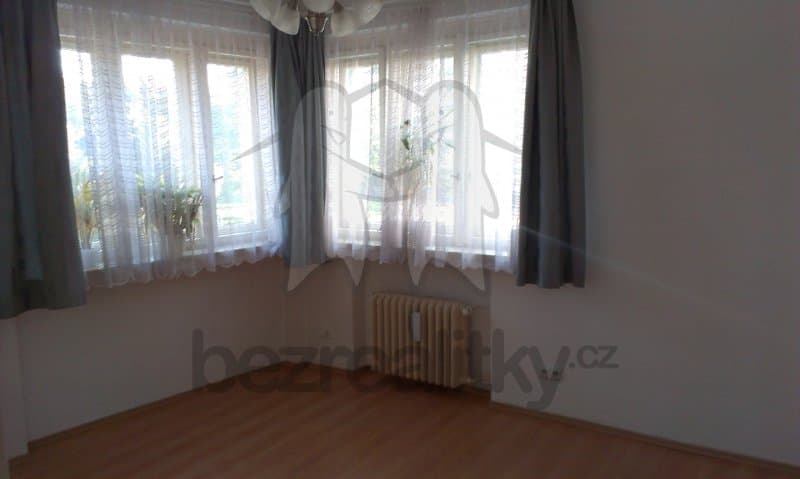 Pronájem bytu 3+1 90 m², Husinecká, Praha, Praha Pronájem bytu 3+1 90 m², Husinecká, Praha, Praha