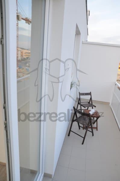 Pronájem bytu 2+kk 44 m², Sicherova, Praha, Praha Pronájem bytu 2+kk 44 m², Sicherova, Praha, Praha