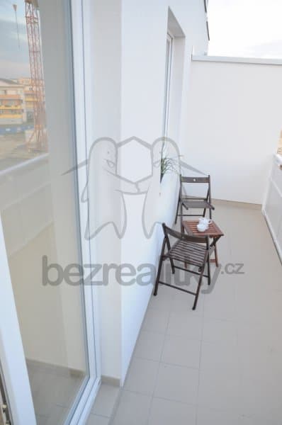 Pronájem bytu 2+kk 44 m², Sicherova, Praha, Praha Pronájem bytu 2+kk 44 m², Sicherova, Praha, Praha