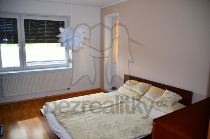 Pronájem bytu 2+kk 56 m², Karla IV, Rosice, Jihomoravský kraj Pronájem bytu 2+kk 56 m², Karla IV, Rosice, Jihomoravský kraj