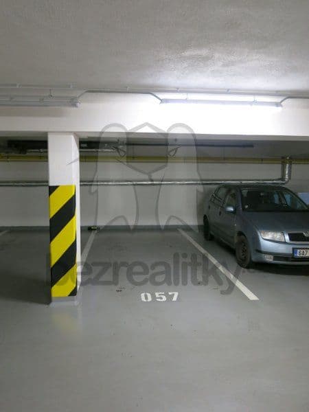 Pronájem garáže 14 m², Václava Trojana, Praha, Praha Pronájem garáže 14 m², Václava Trojana, Praha, Praha