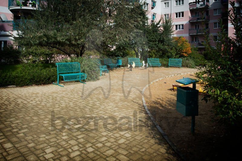 Pronájem bytu 1+kk 40 m², Na hroudě, Praha, Praha Pronájem bytu 1+kk 40 m², Na hroudě, Praha, Praha