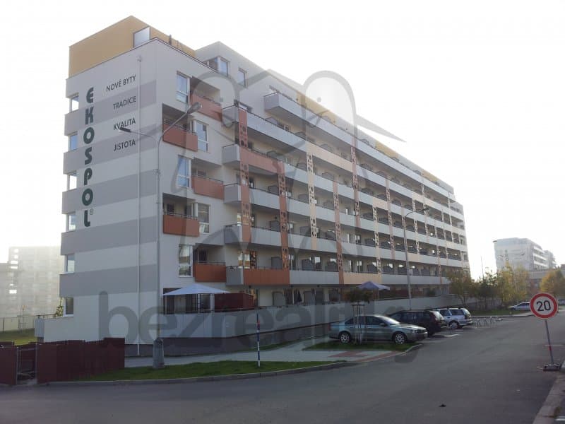 Pronájem bytu 1+kk 32 m², Hornoměcholupská, Praha, Praha Pronájem bytu 1+kk 32 m², Hornoměcholupská, Praha, Praha