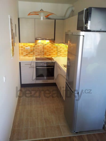 Pronájem bytu 1+kk 32 m², Hornoměcholupská, Praha, Praha Pronájem bytu 1+kk 32 m², Hornoměcholupská, Praha, Praha
