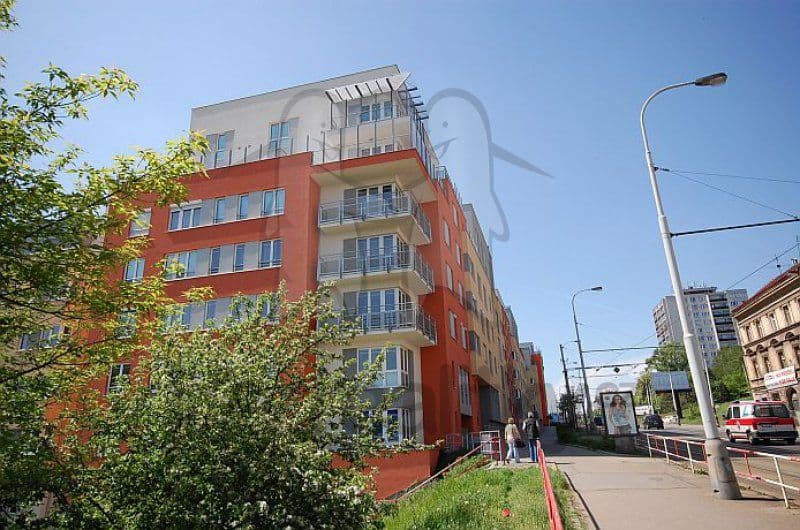 Pronájem bytu 1+kk 35 m², Plzeňská, Praha, Praha Pronájem bytu 1+kk 35 m², Plzeňská, Praha, Praha