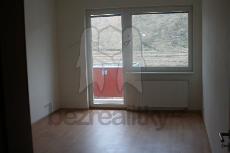 Pronájem bytu 1+kk 28 m², Modenská, Praha, Praha Pronájem bytu 1+kk 28 m², Modenská, Praha, Praha