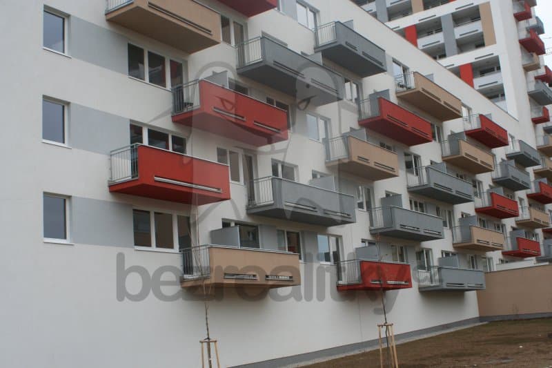 Pronájem bytu 1+kk 28 m², Modenská, Praha, Praha Pronájem bytu 1+kk 28 m², Modenská, Praha, Praha