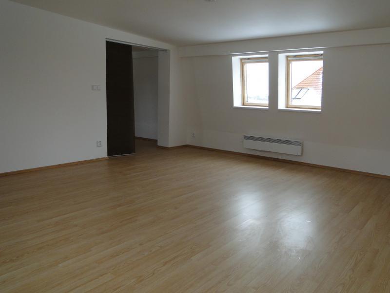 Pronájem bytu 2+kk 47 m², Na Vršku, Praha, Praha