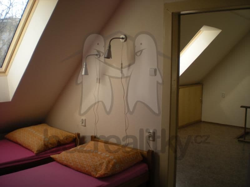 Pronájem bytu 2+kk 40 m², Roztylské sady, Praha, Praha Pronájem bytu 2+kk 40 m², Roztylské sady, Praha, Praha