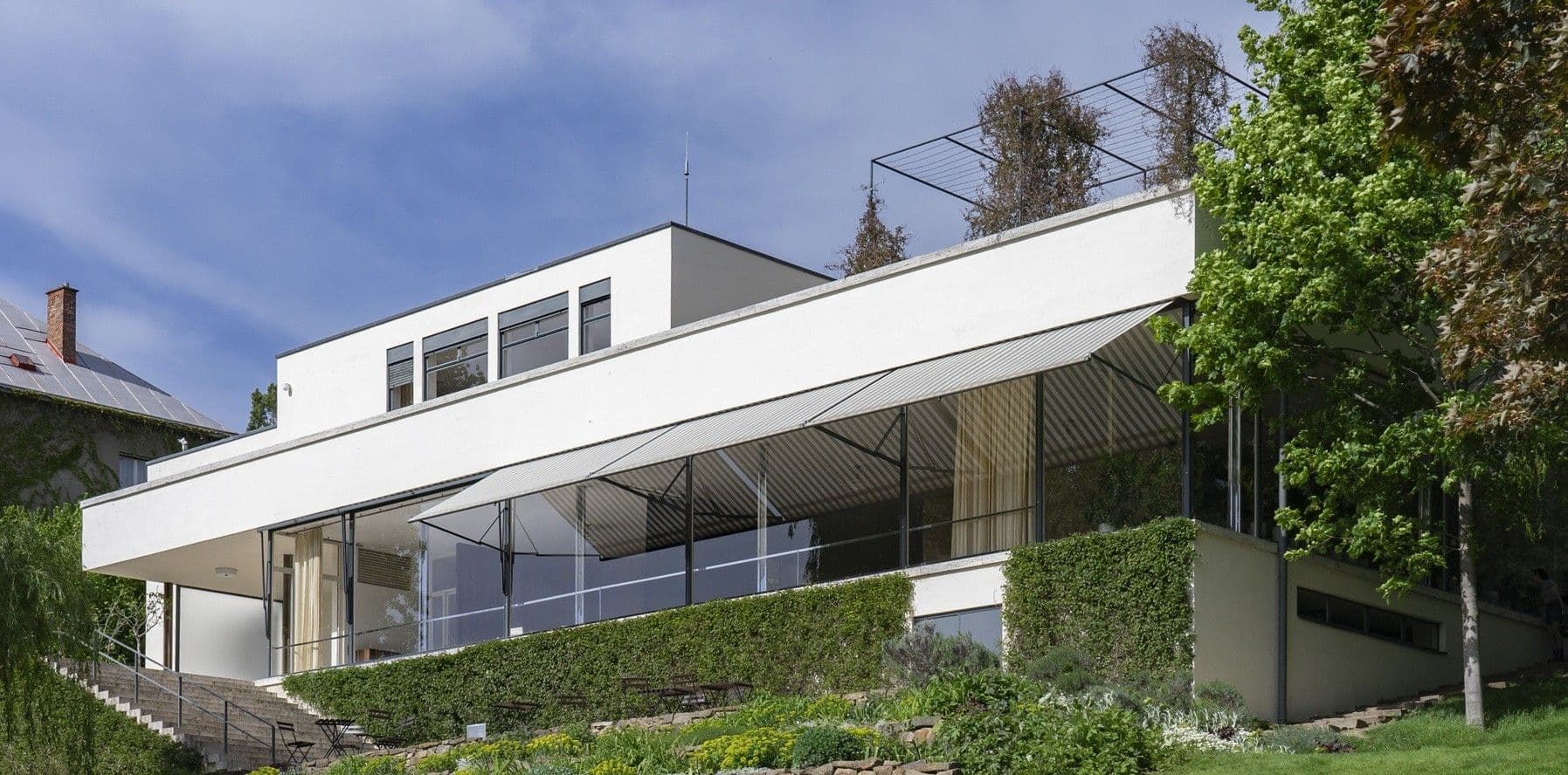 Kam za zajímavými stavbami? 10 tipů na výlety za českou architekturou