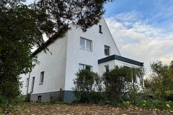 Prodej domu 213 m², pozemek 5.000 m², Garbsen Prodej domu 213 m², pozemek 5.000 m², Garbsen