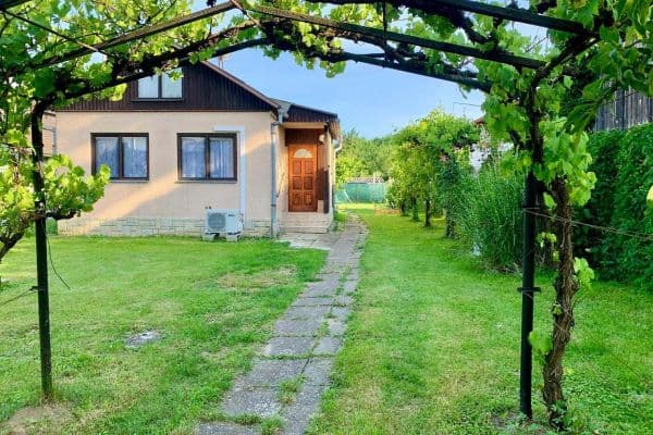 Pronájem chaty, chalupy, Uherský Ostroh Pronájem chaty, chalupy, Uherský Ostroh